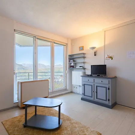 4 Pers, 50m Navette Pistes, Commerces Proches - Fr-1-695-49 Apartment